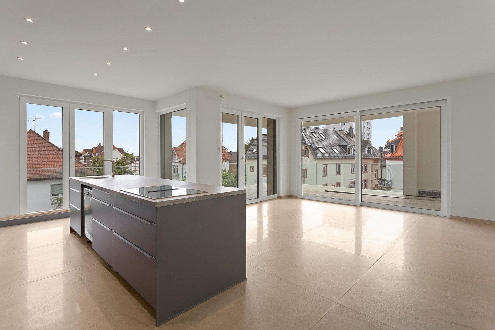 Prenájom bytu 4-izbový 166 m², Liebfrauenstraße 12, Oberursel (Taunus), Hesensko Prenájom bytu 4-izbový 166 m², Liebfrauenstraße 12, Oberursel (Taunus), Hesensko