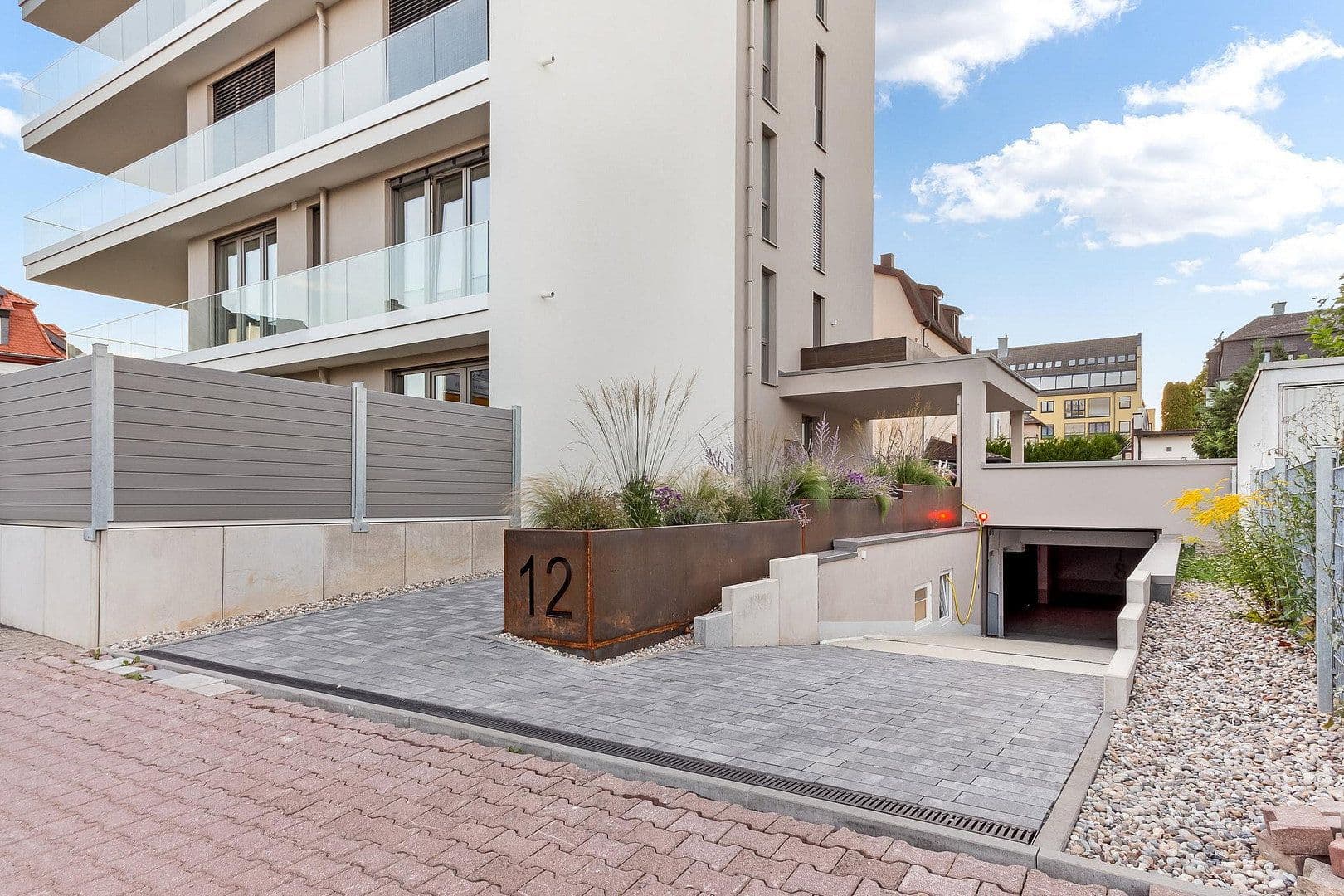 Prenájom bytu 4-izbový 166 m², Liebfrauenstraße 12, Oberursel (Taunus), Hesensko Prenájom bytu 4-izbový 166 m², Liebfrauenstraße 12, Oberursel (Taunus), Hesensko