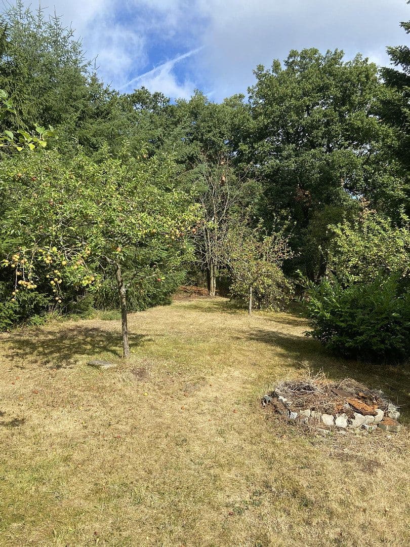 Predaj domu 140 m², pozemok 1.930 m², Hauptstraße 2, Hönningen, Porýnie-Falcko Predaj domu 140 m², pozemok 1.930 m², Hauptstraße 2, Hönningen, Porýnie-Falcko