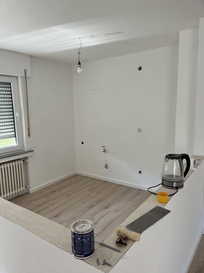 Predaj domu 140 m², pozemok 1.930 m², Hauptstraße 2, Hönningen, Porýnie-Falcko Predaj domu 140 m², pozemok 1.930 m², Hauptstraße 2, Hönningen, Porýnie-Falcko