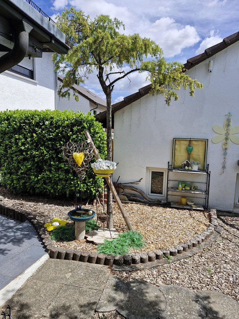 Predaj bytu 4-izbový 96 m², Gemmingen, Bádensko-Wurttembersko Predaj bytu 4-izbový 96 m², Gemmingen, Bádensko-Wurttembersko