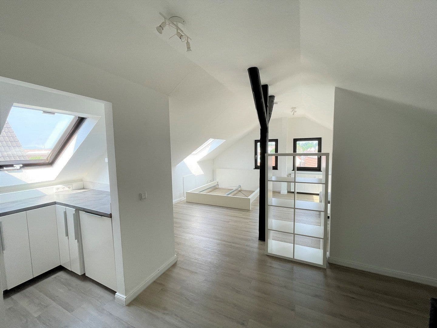 Prenájom bytu 1-izbový 40 m², Herforder Straße 209, Bielefeld, Severné Porýnie - Westfálsko Prenájom bytu 1-izbový 40 m², Herforder Straße 209, Bielefeld, Severné Porýnie - Westfálsko