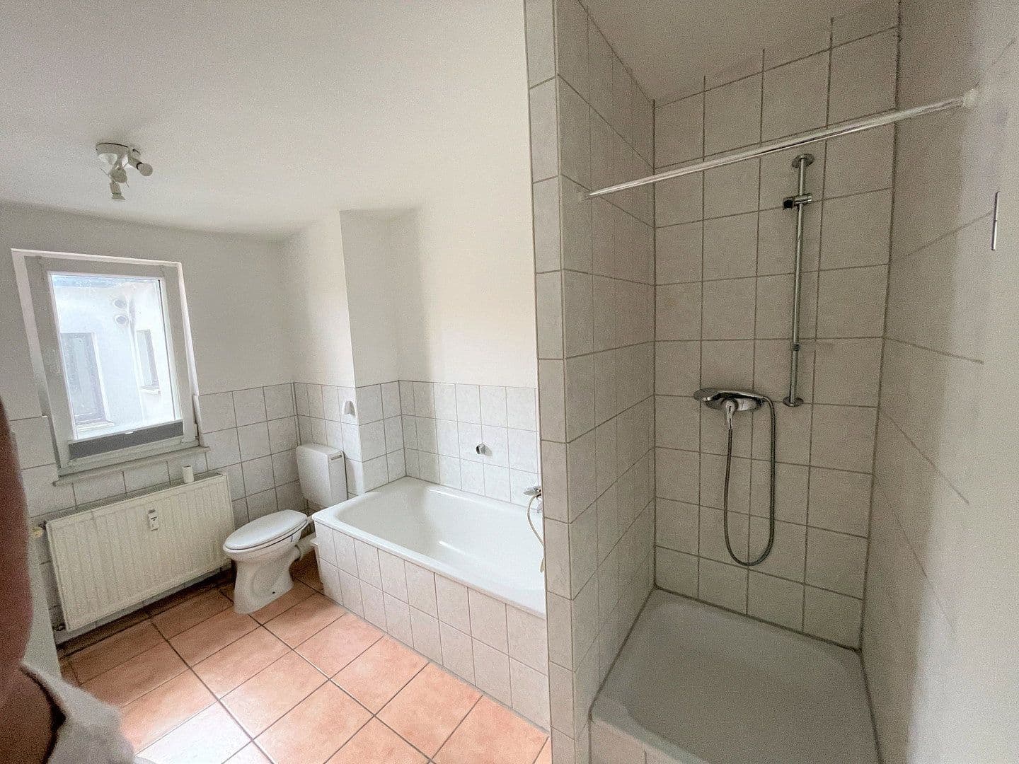 Prenájom bytu 1-izbový 40 m², Herforder Straße 209, Bielefeld, Severné Porýnie - Westfálsko Prenájom bytu 1-izbový 40 m², Herforder Straße 209, Bielefeld, Severné Porýnie - Westfálsko