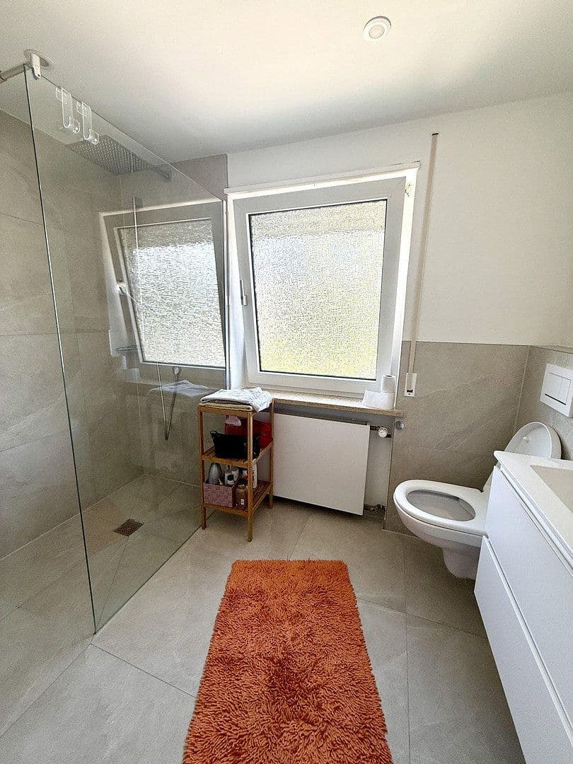 Prenájom domu 200 m², pozemok 330 m², Kaufbeuren, Bavorsko Prenájom domu 200 m², pozemok 330 m², Kaufbeuren, Bavorsko
