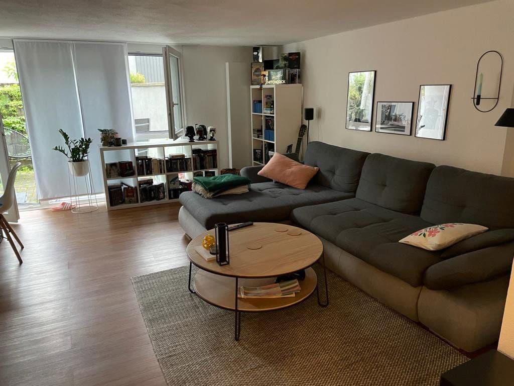 Prenájom bytu 2-izbový 62 m², Karlsruhe, Bádensko-Wurttembersko Prenájom bytu 2-izbový 62 m², Karlsruhe, Bádensko-Wurttembersko