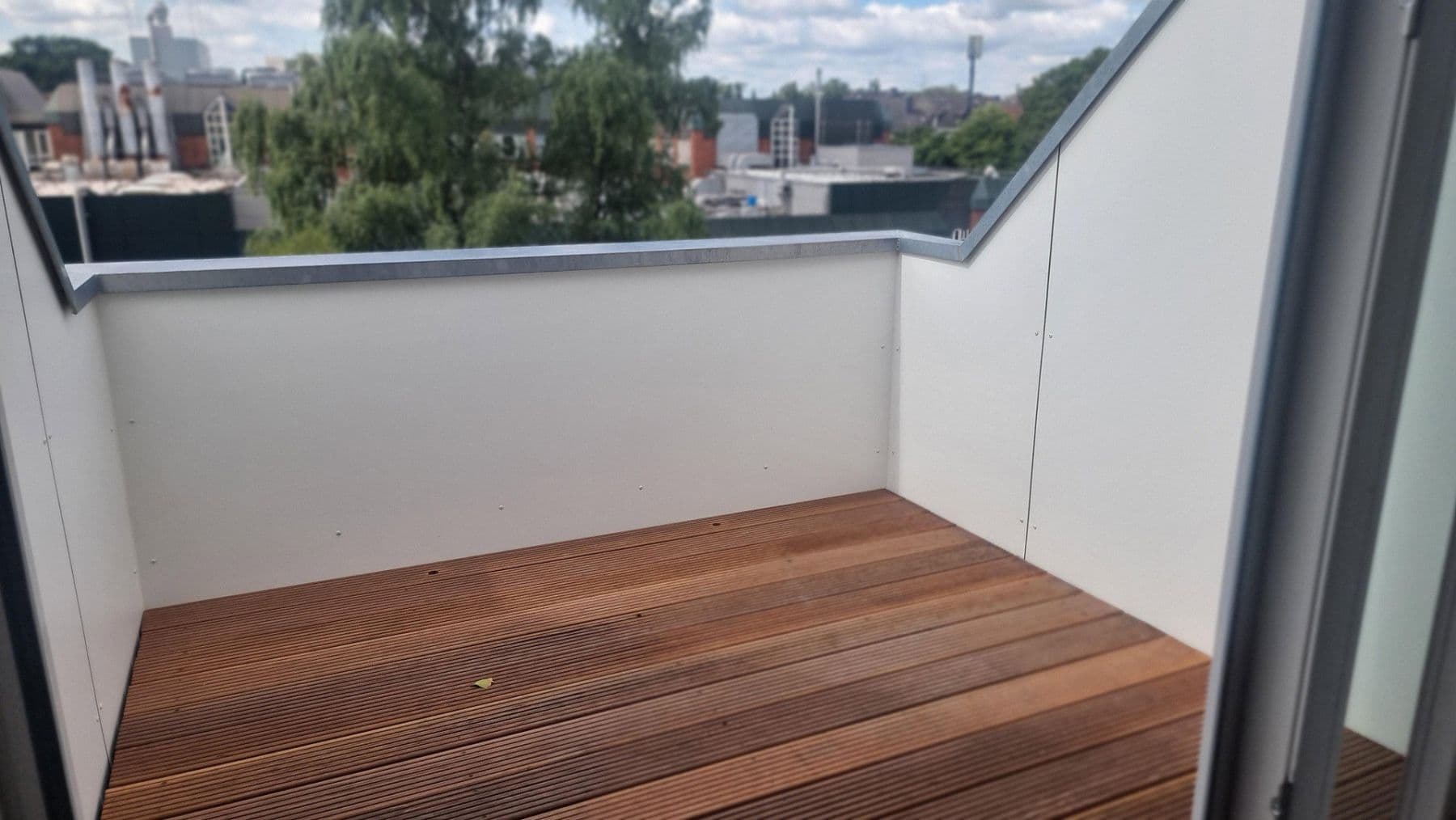Prenájom bytu 4-izbový 85 m², Holteistraße 74, Duisburg, Severné Porýnie - Westfálsko Prenájom bytu 4-izbový 85 m², Holteistraße 74, Duisburg, Severné Porýnie - Westfálsko