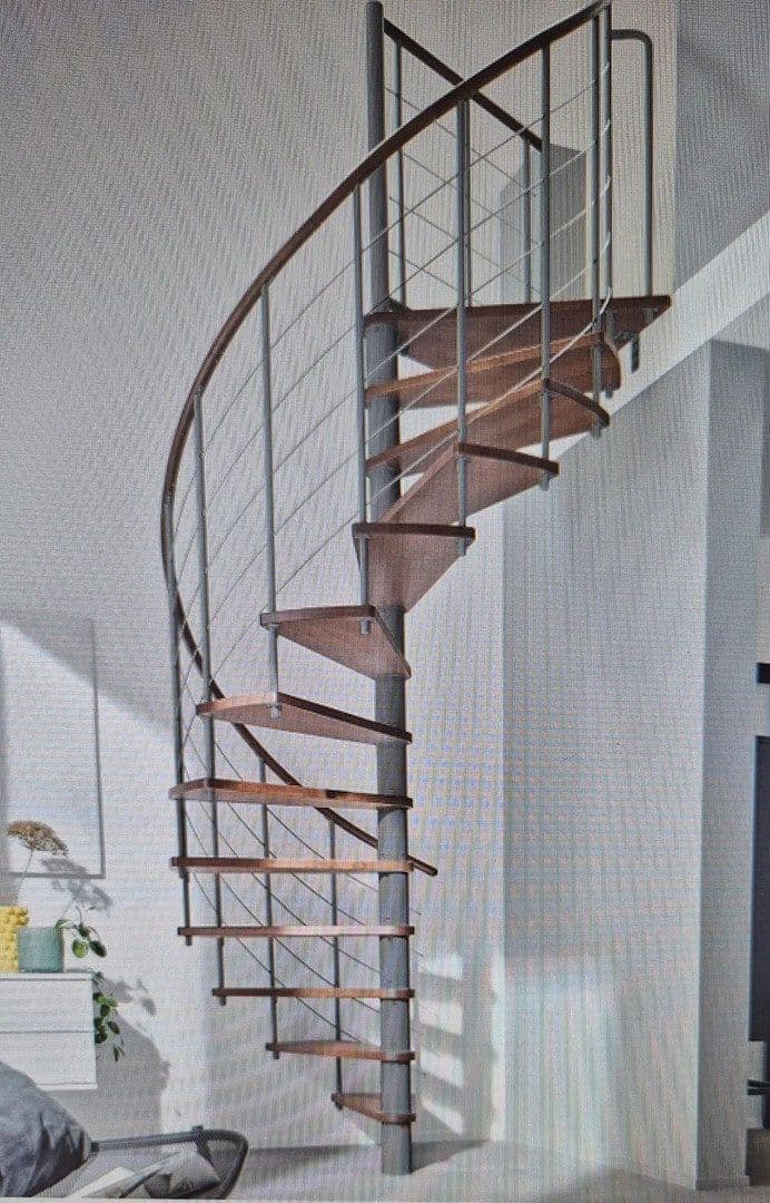 Prenájom bytu 4-izbový 85 m², Holteistraße 74, Duisburg, Severné Porýnie - Westfálsko Prenájom bytu 4-izbový 85 m², Holteistraße 74, Duisburg, Severné Porýnie - Westfálsko