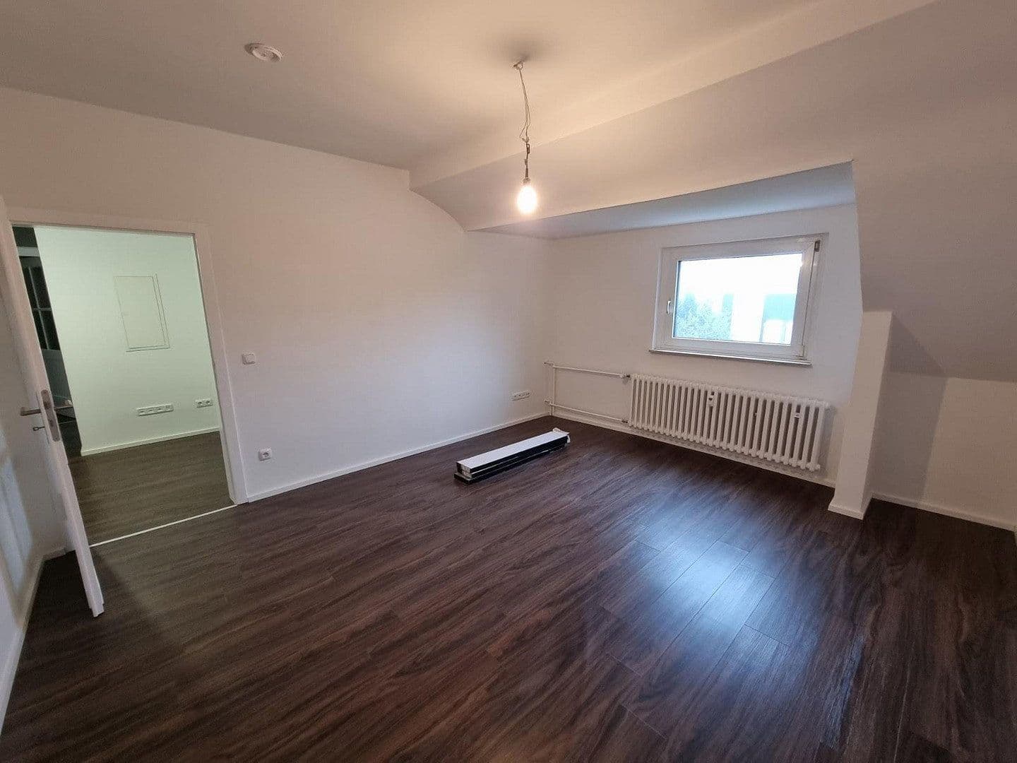 Prenájom bytu 4-izbový 85 m², Holteistraße 74, Duisburg, Severné Porýnie - Westfálsko Prenájom bytu 4-izbový 85 m², Holteistraße 74, Duisburg, Severné Porýnie - Westfálsko