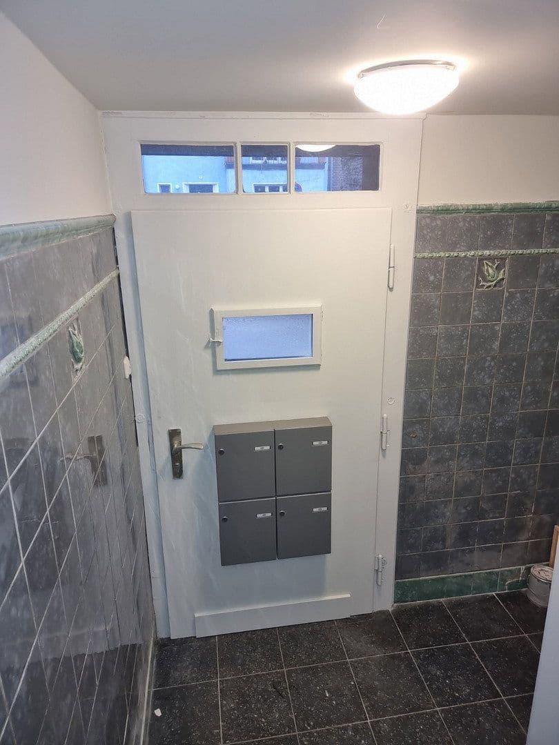 Prenájom bytu 4-izbový 85 m², Holteistraße 74, Duisburg, Severné Porýnie - Westfálsko Prenájom bytu 4-izbový 85 m², Holteistraße 74, Duisburg, Severné Porýnie - Westfálsko