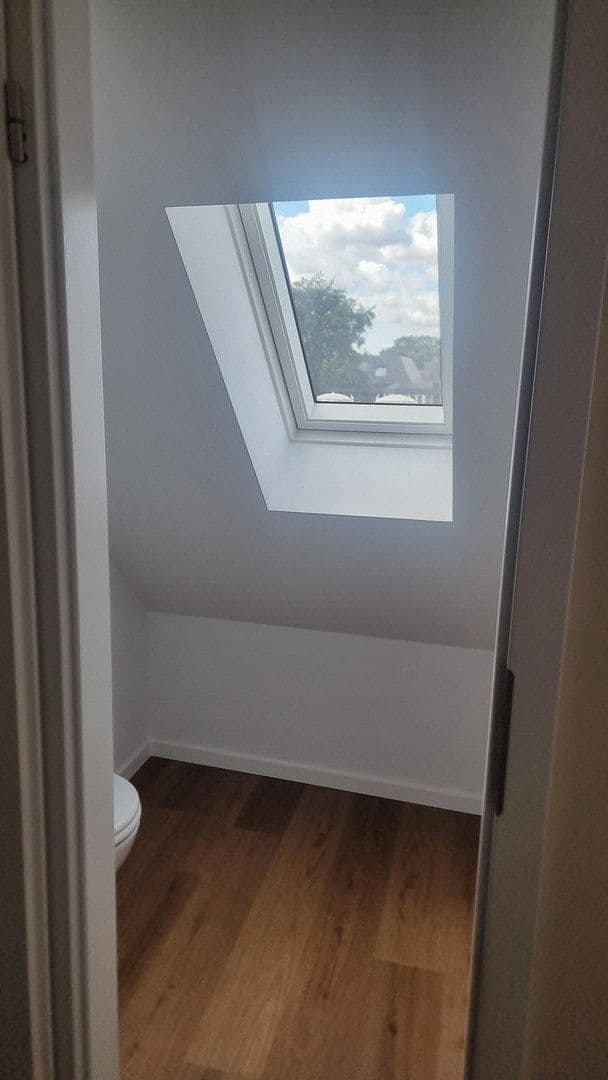 Prenájom bytu 4-izbový 85 m², Holteistraße 74, Duisburg, Severné Porýnie - Westfálsko Prenájom bytu 4-izbový 85 m², Holteistraße 74, Duisburg, Severné Porýnie - Westfálsko