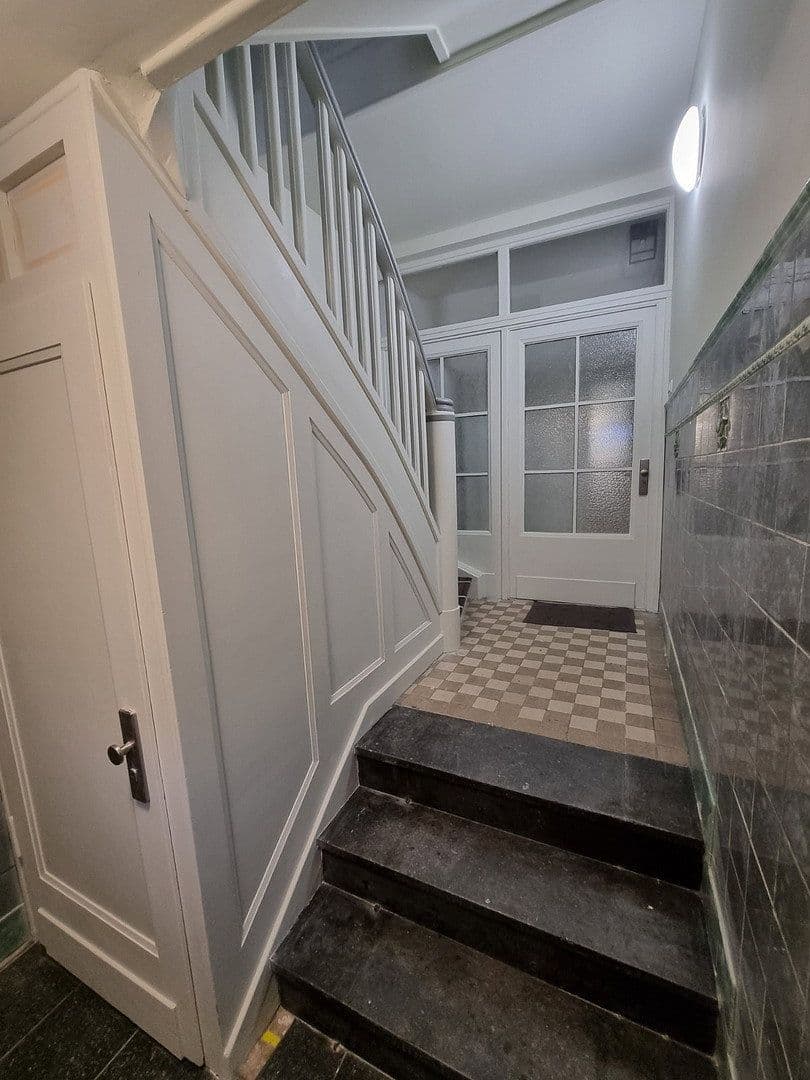 Prenájom bytu 4-izbový 85 m², Holteistraße 74, Duisburg, Severné Porýnie - Westfálsko Prenájom bytu 4-izbový 85 m², Holteistraße 74, Duisburg, Severné Porýnie - Westfálsko