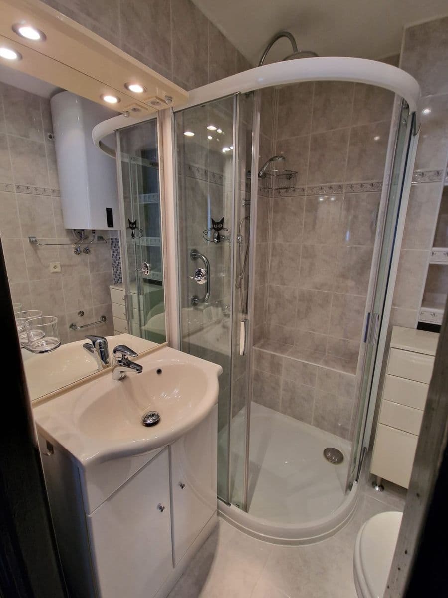 Predaj domu 166 m², pozemok 522 m², Morávkova, Praha, Praha Predaj domu 166 m², pozemok 522 m², Morávkova, Praha, Praha