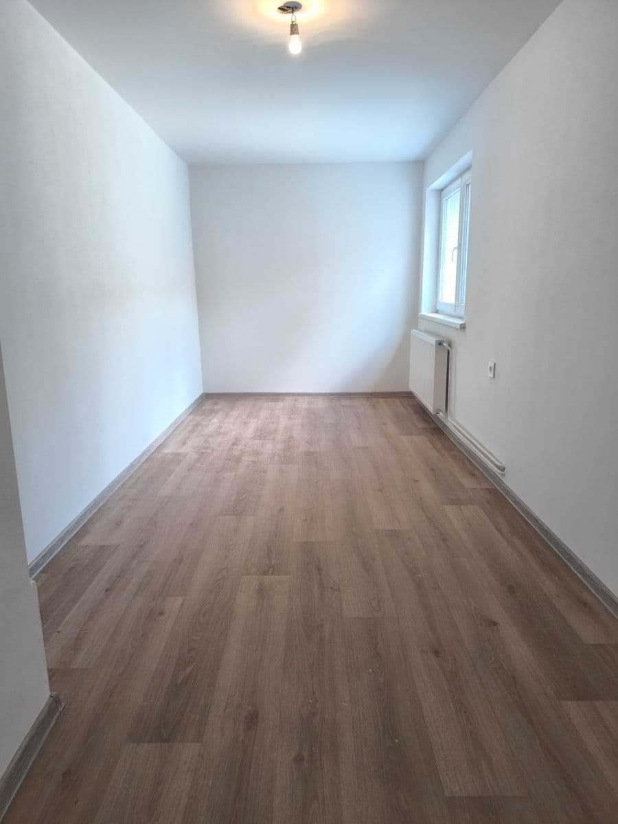 Predaj domu 101 m², pozemok 321 m², Hluboké, Kraj Vysočina Predaj domu 101 m², pozemok 321 m², Hluboké, Kraj Vysočina