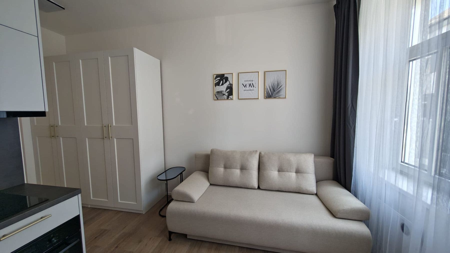 Prenájom bytu 1-izbový 22 m², Kolmá, Praha, Praha Prenájom bytu 1-izbový 22 m², Kolmá, Praha, Praha