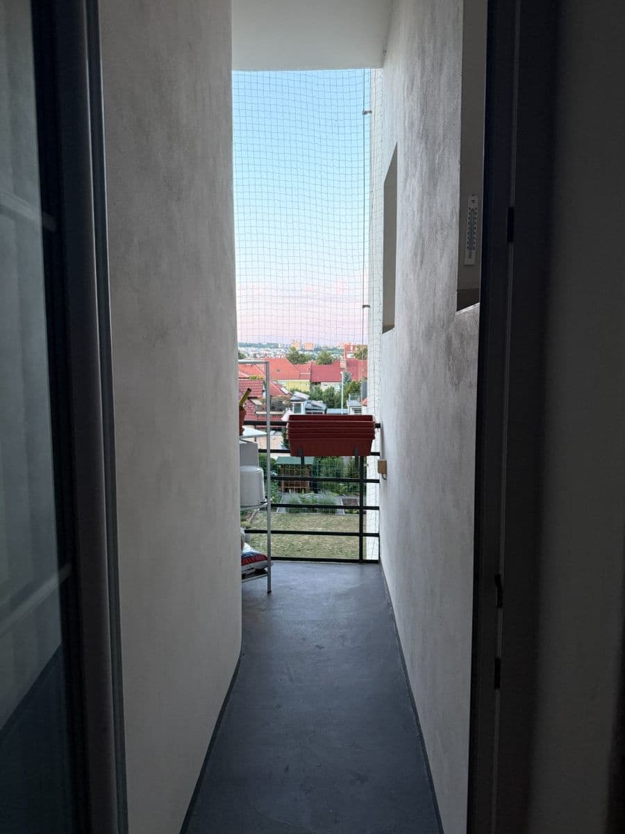 Prenájom bytu 1-izbový 46 m², Purkyňova, Brno, Jihomoravský kraj Prenájom bytu 1-izbový 46 m², Purkyňova, Brno, Jihomoravský kraj