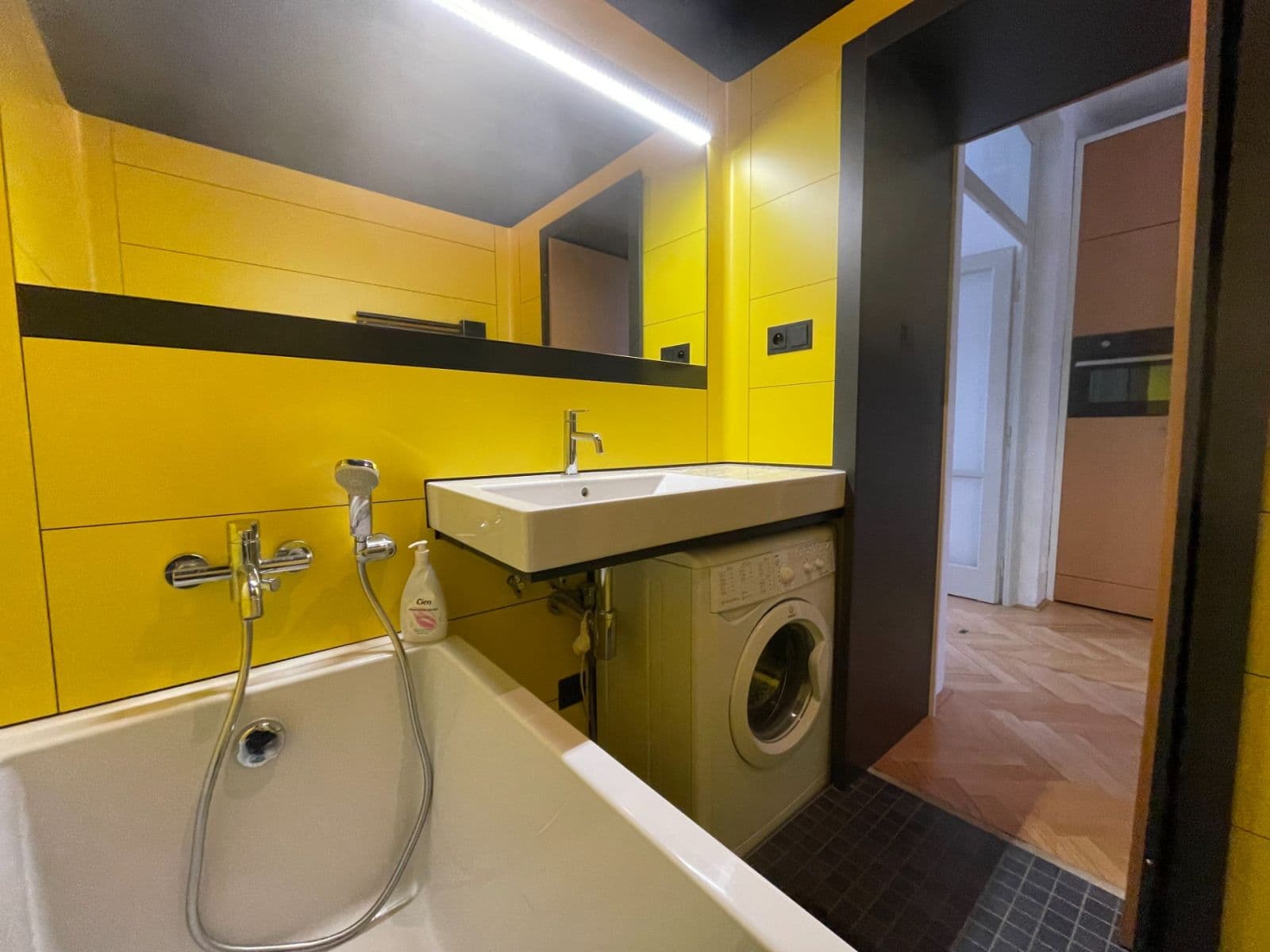 Prenájom bytu 2-izbový 50 m², Patočkova, Praha, Praha Prenájom bytu 2-izbový 50 m², Patočkova, Praha, Praha