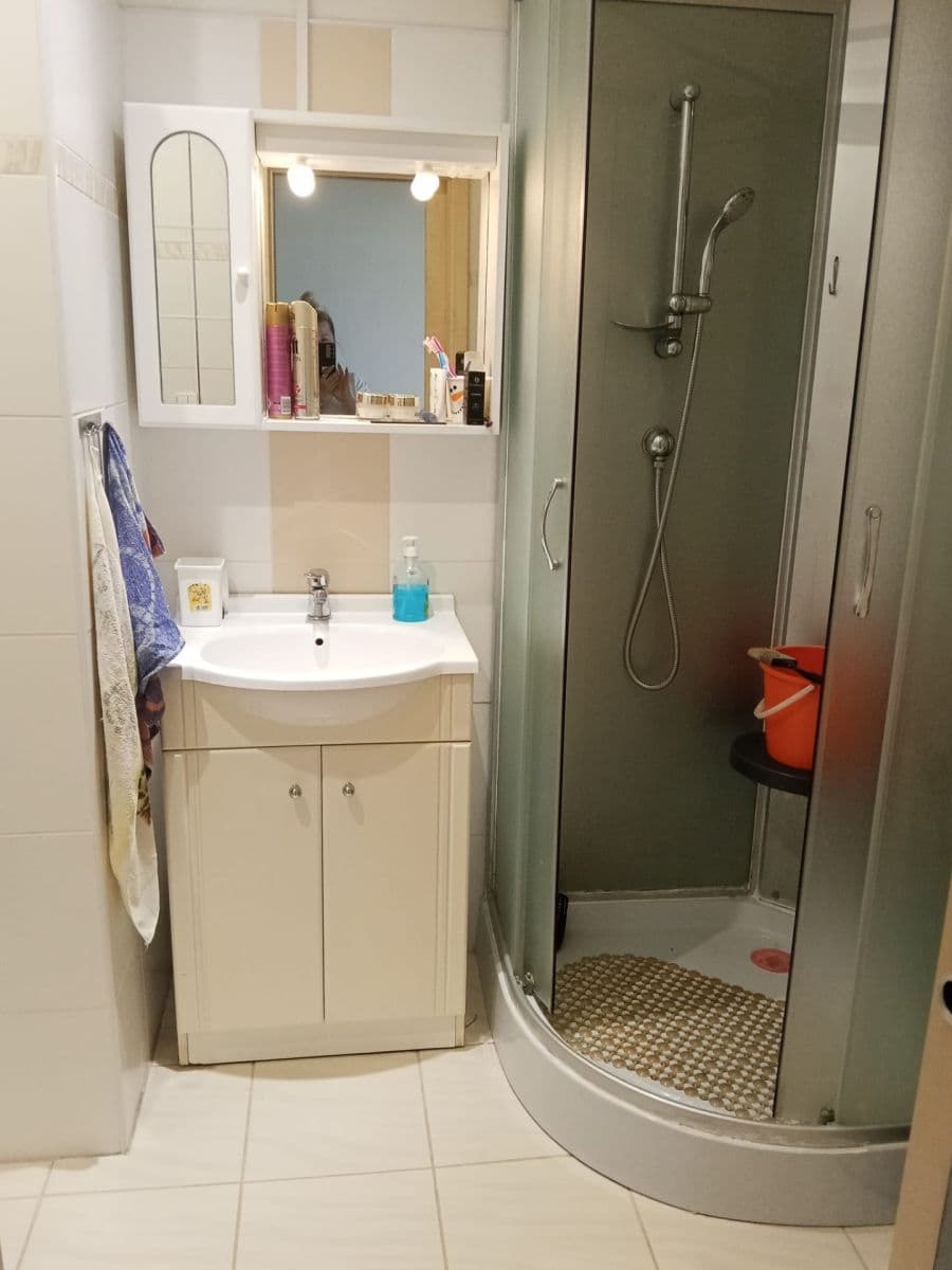 Prenájom bytu 3-izbový 73 m², Jiřího z Poděbrad, Sokolov, Karlovarský kraj Prenájom bytu 3-izbový 73 m², Jiřího z Poděbrad, Sokolov, Karlovarský kraj