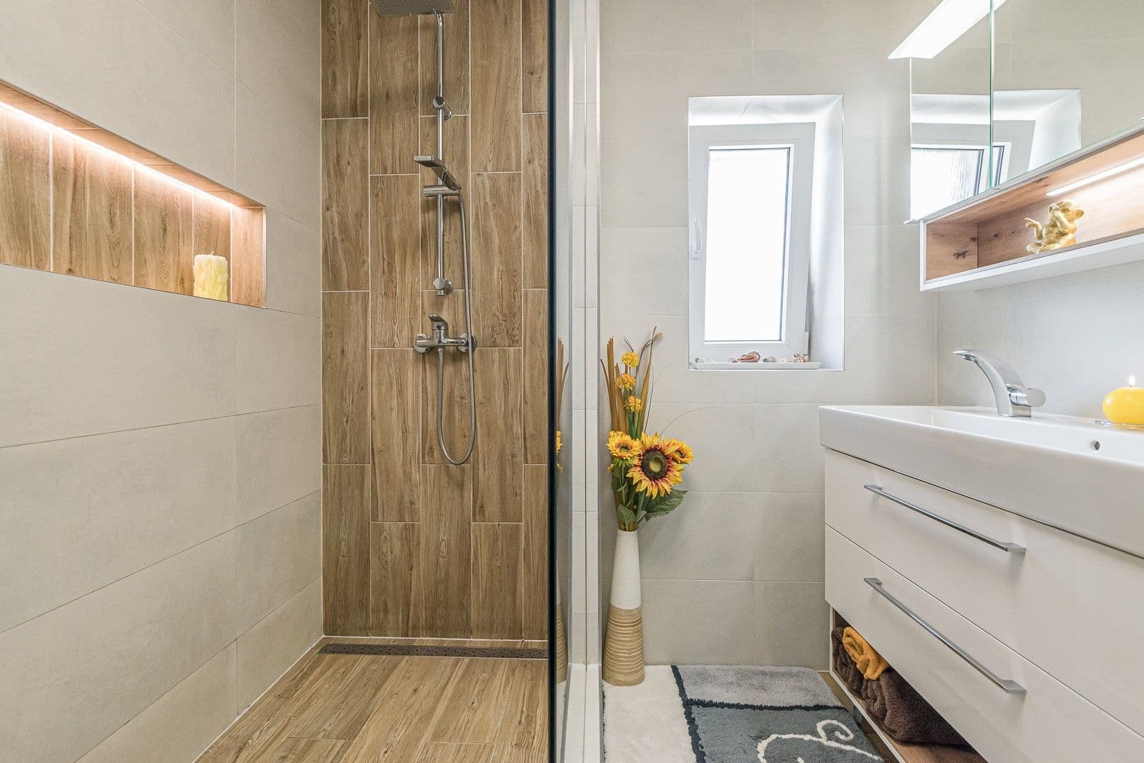 Predaj domu 214 m², pozemok 802 m², Zvoleněves, Středočeský kraj Predaj domu 214 m², pozemok 802 m², Zvoleněves, Středočeský kraj