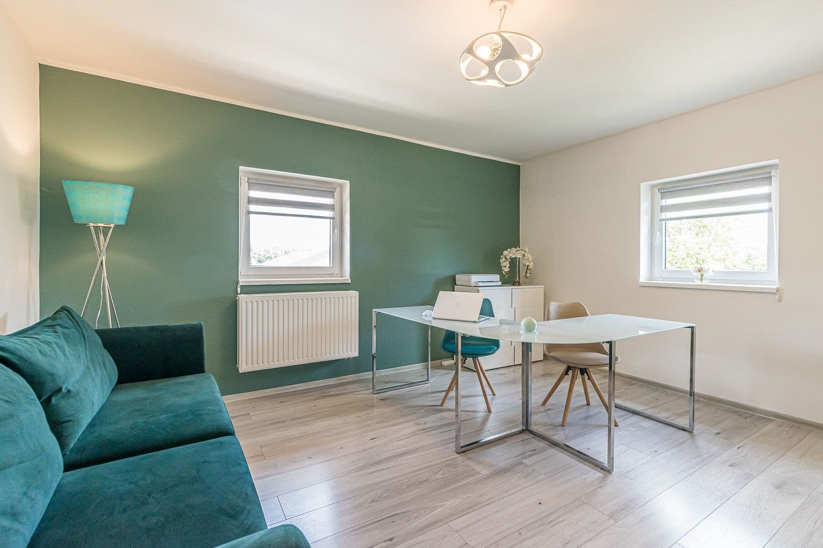 Predaj domu 214 m², pozemok 802 m², Zvoleněves, Středočeský kraj Predaj domu 214 m², pozemok 802 m², Zvoleněves, Středočeský kraj