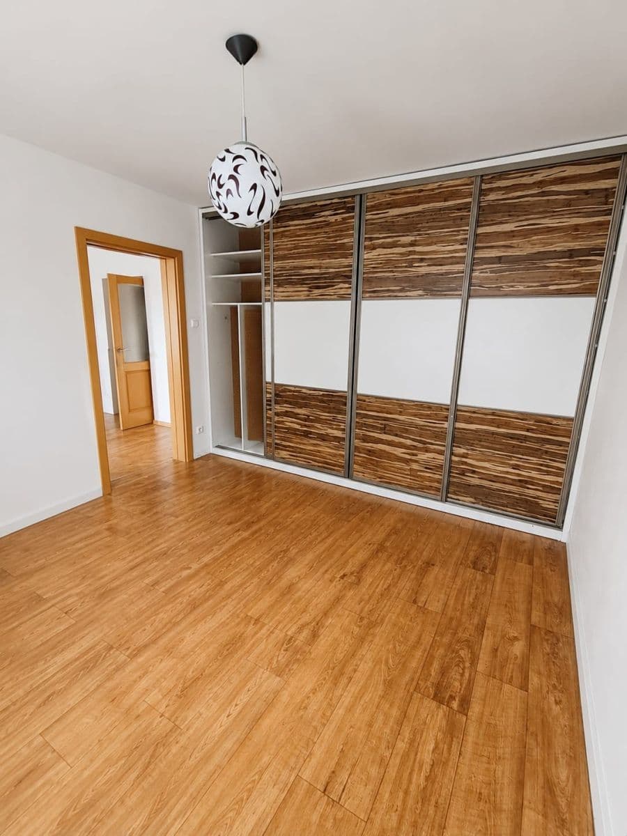 Prenájom bytu 3-izbový 75 m², Blažkova, Adamov, Jihomoravský kraj Prenájom bytu 3-izbový 75 m², Blažkova, Adamov, Jihomoravský kraj