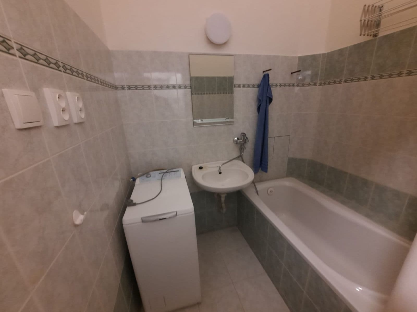 Prenájom bytu 2-izbový 60 m², Vinohradská, Praha, Praha Prenájom bytu 2-izbový 60 m², Vinohradská, Praha, Praha