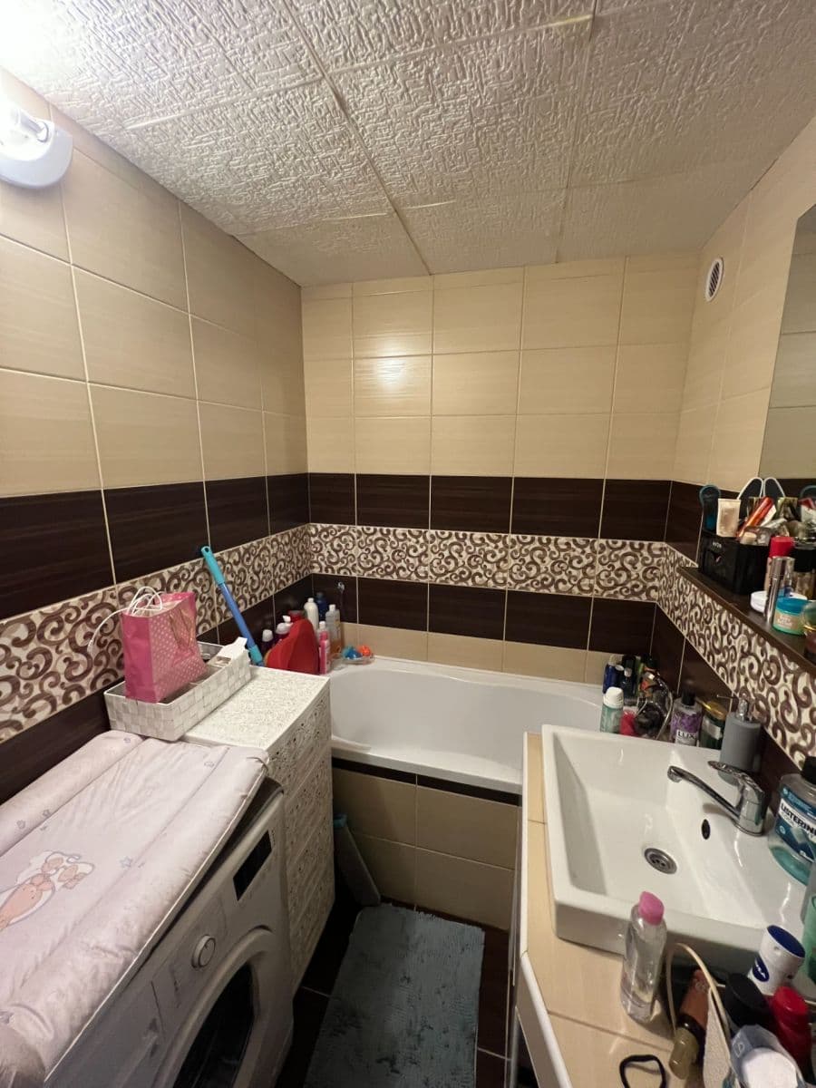 Predaj bytu 3-izbový 75 m², Živičná, Ostrava, Moravskoslezský kraj Predaj bytu 3-izbový 75 m², Živičná, Ostrava, Moravskoslezský kraj
