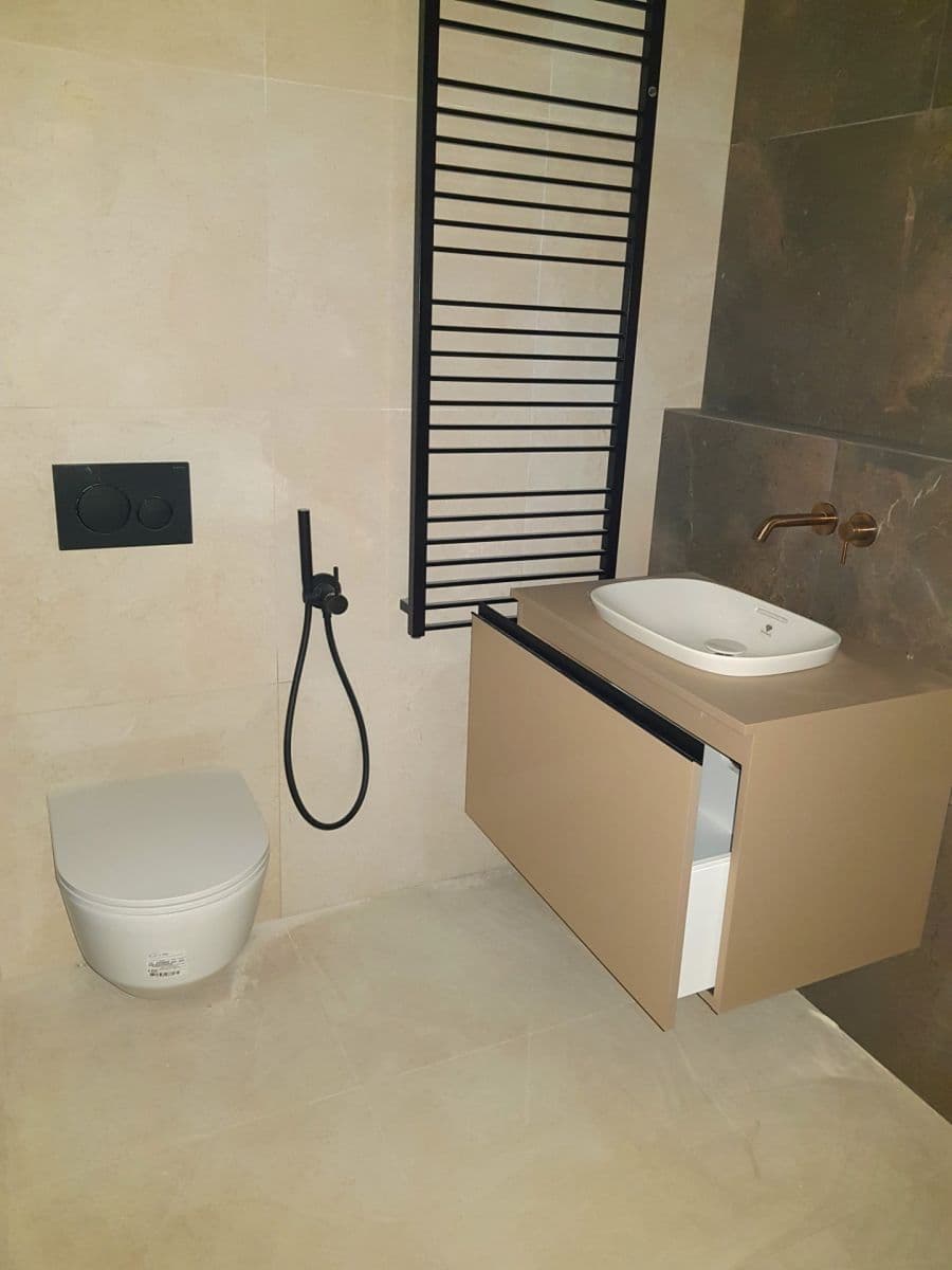 Predaj bytu 3-izbový 88 m², U Starého židovského hřbitova, Praha, Praha Predaj bytu 3-izbový 88 m², U Starého židovského hřbitova, Praha, Praha