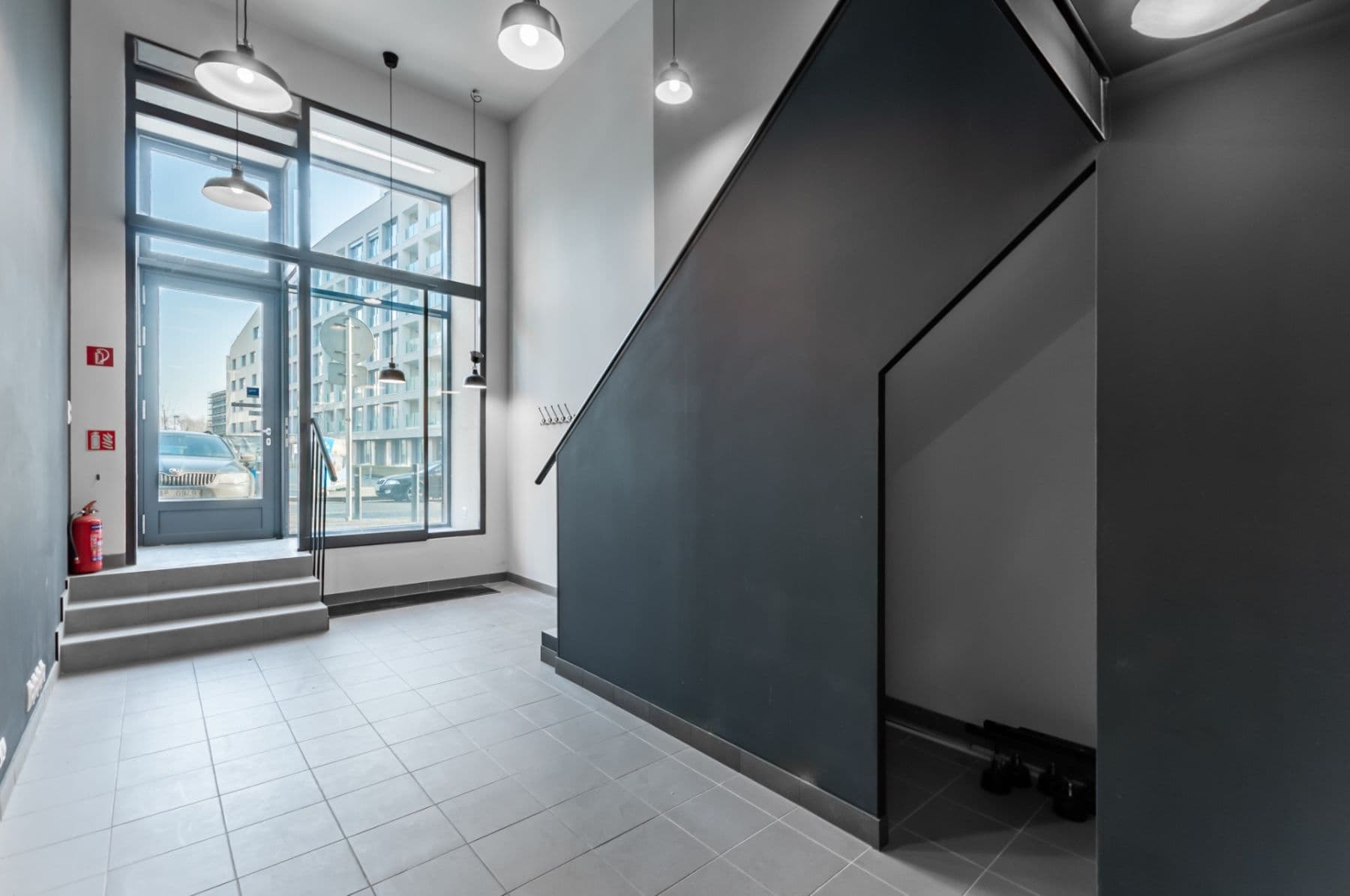 Prenájom nebytového priestoru 54 m², U Mlýnského kanálu, Praha, Praha Prenájom nebytového priestoru 54 m², U Mlýnského kanálu, Praha, Praha