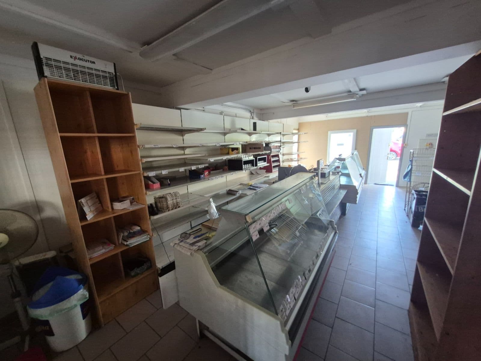 Prenájom nebytového priestoru 75 m², Akademika Bydžovského, Veselí nad Lužnicí, Jihočeský kraj Prenájom nebytového priestoru 75 m², Akademika Bydžovského, Veselí nad Lužnicí, Jihočeský kraj