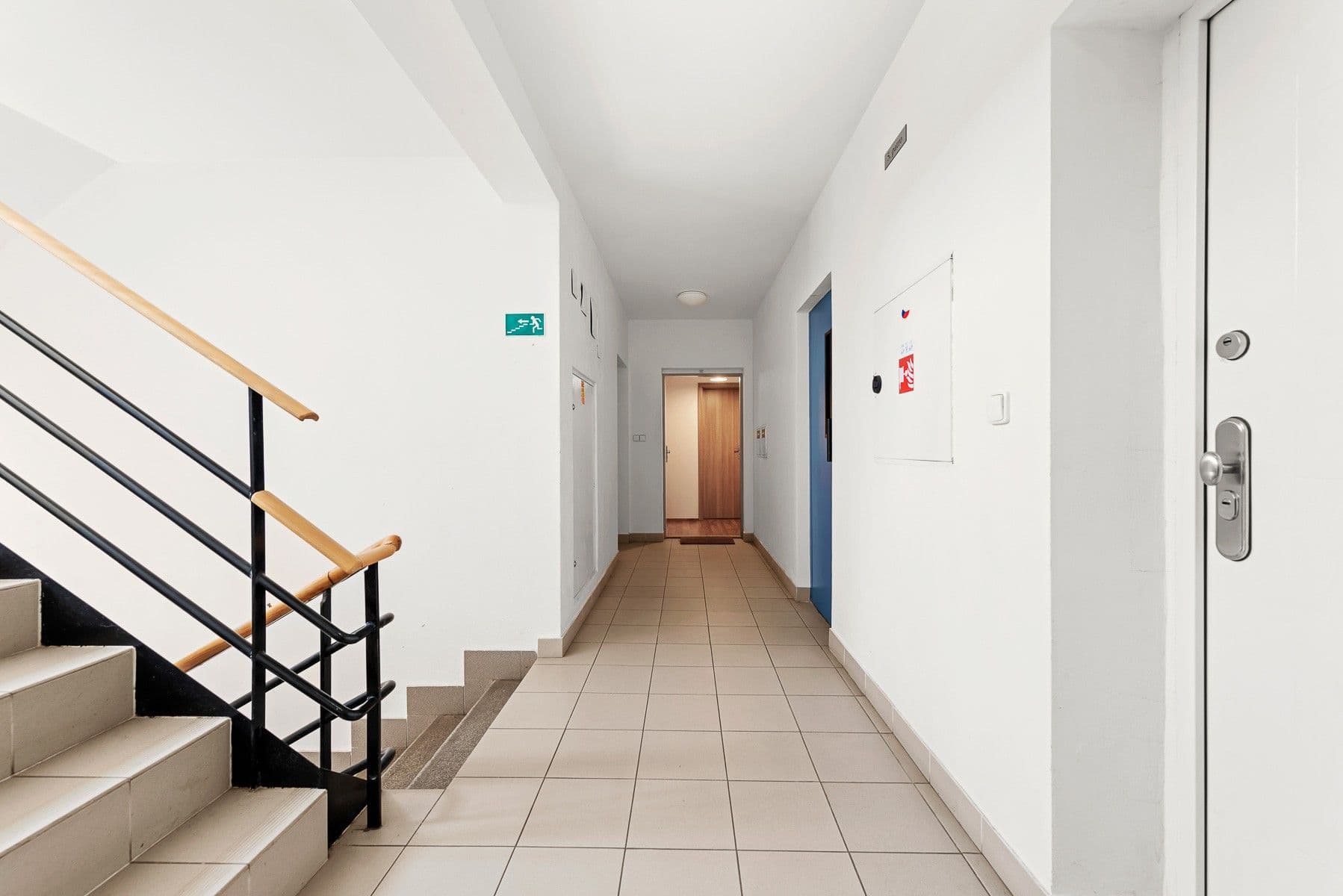 Prenájom bytu 1-izbový 34 m², Holandská, Praha, Praha Prenájom bytu 1-izbový 34 m², Holandská, Praha, Praha
