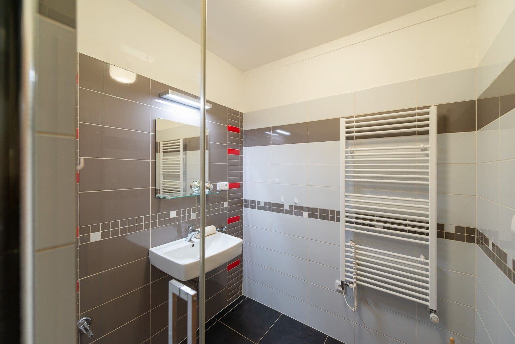 Prenájom bytu 1-izbový 34 m², Holandská, Praha, Praha Prenájom bytu 1-izbový 34 m², Holandská, Praha, Praha