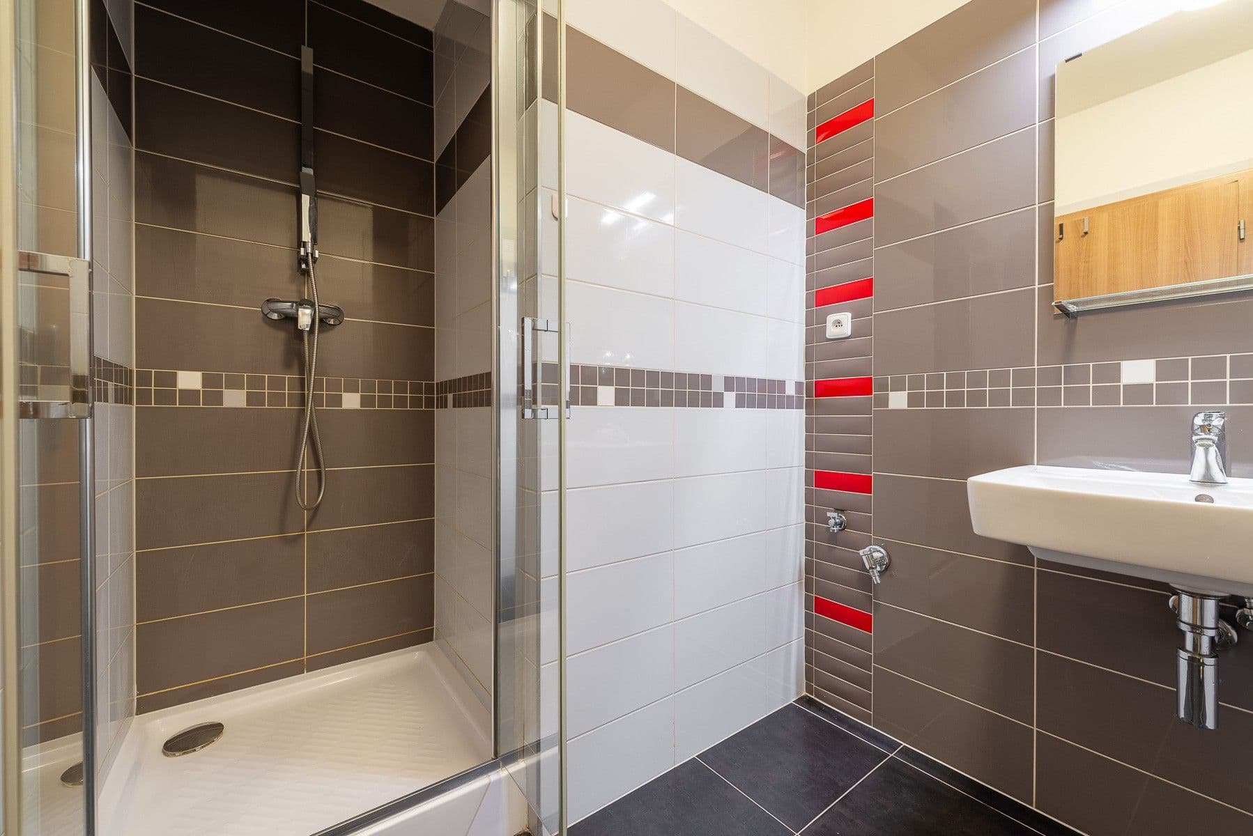 Prenájom bytu 1-izbový 34 m², Holandská, Praha, Praha Prenájom bytu 1-izbový 34 m², Holandská, Praha, Praha