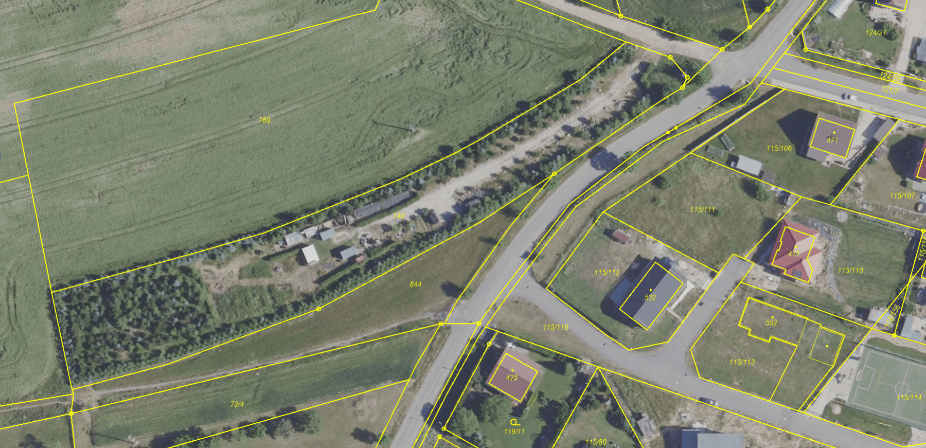 Predaj pozemku 4.059 m², Tmaň, Středočeský kraj Predaj pozemku 4.059 m², Tmaň, Středočeský kraj