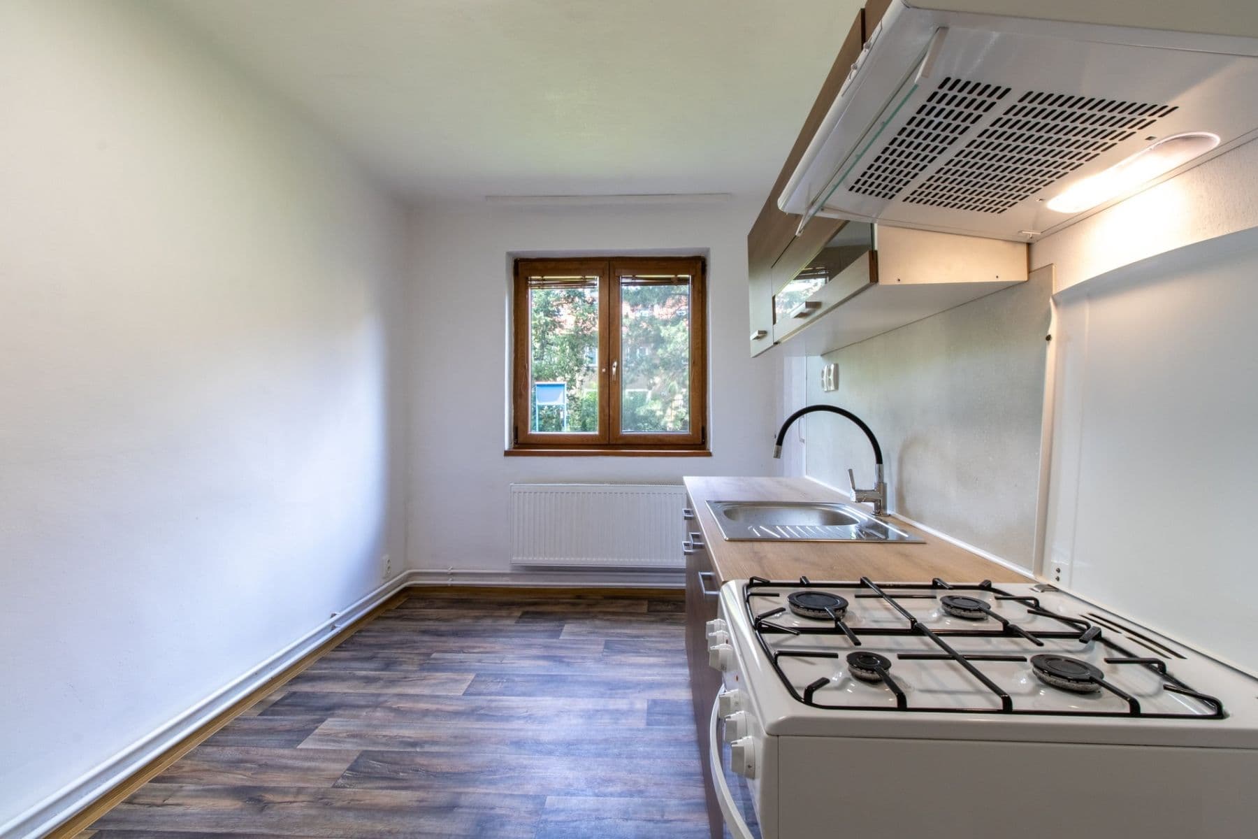 Prenájom bytu 2-izbový 81 m², Květnová, Odolena Voda, Středočeský kraj Prenájom bytu 2-izbový 81 m², Květnová, Odolena Voda, Středočeský kraj