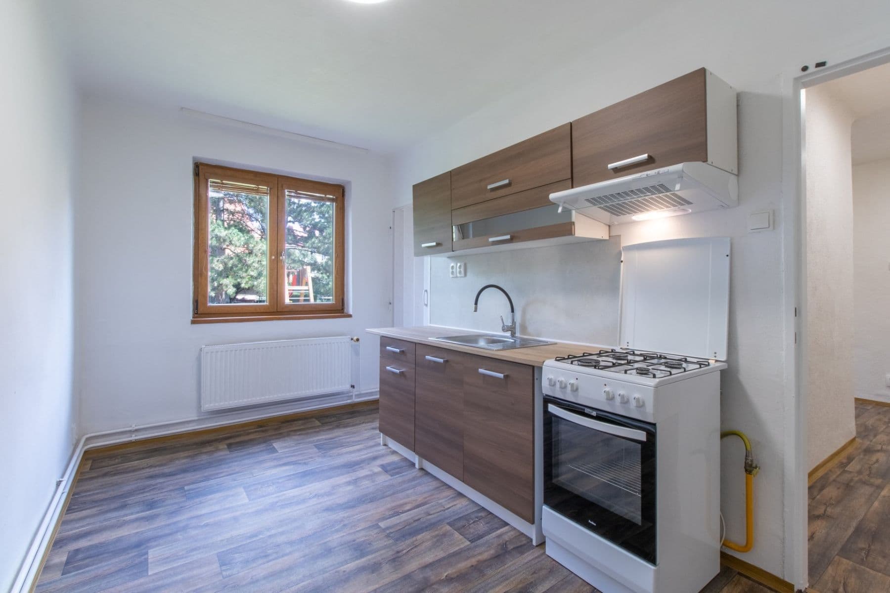 Prenájom bytu 2-izbový 81 m², Květnová, Odolena Voda, Středočeský kraj Prenájom bytu 2-izbový 81 m², Květnová, Odolena Voda, Středočeský kraj