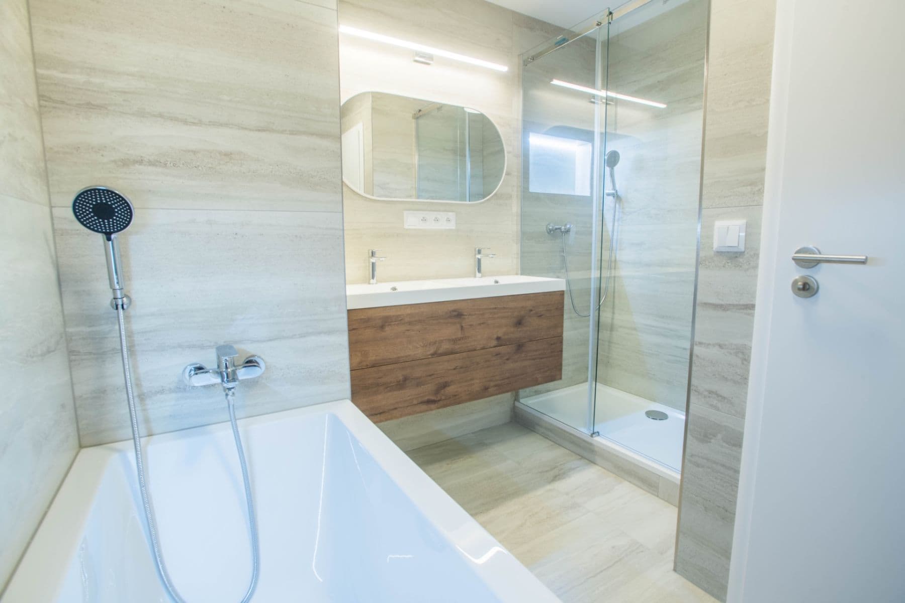 Predaj bytu 3-izbový 85 m², Doležalova, Praha, Praha Predaj bytu 3-izbový 85 m², Doležalova, Praha, Praha