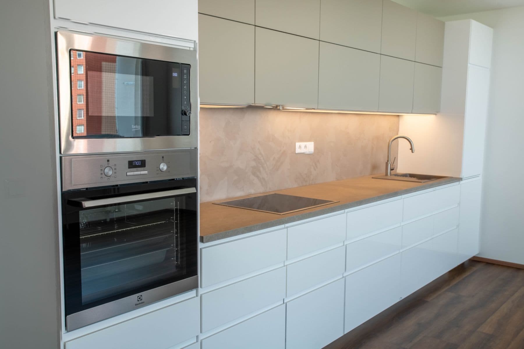 Predaj bytu 3-izbový 85 m², Doležalova, Praha, Praha Predaj bytu 3-izbový 85 m², Doležalova, Praha, Praha
