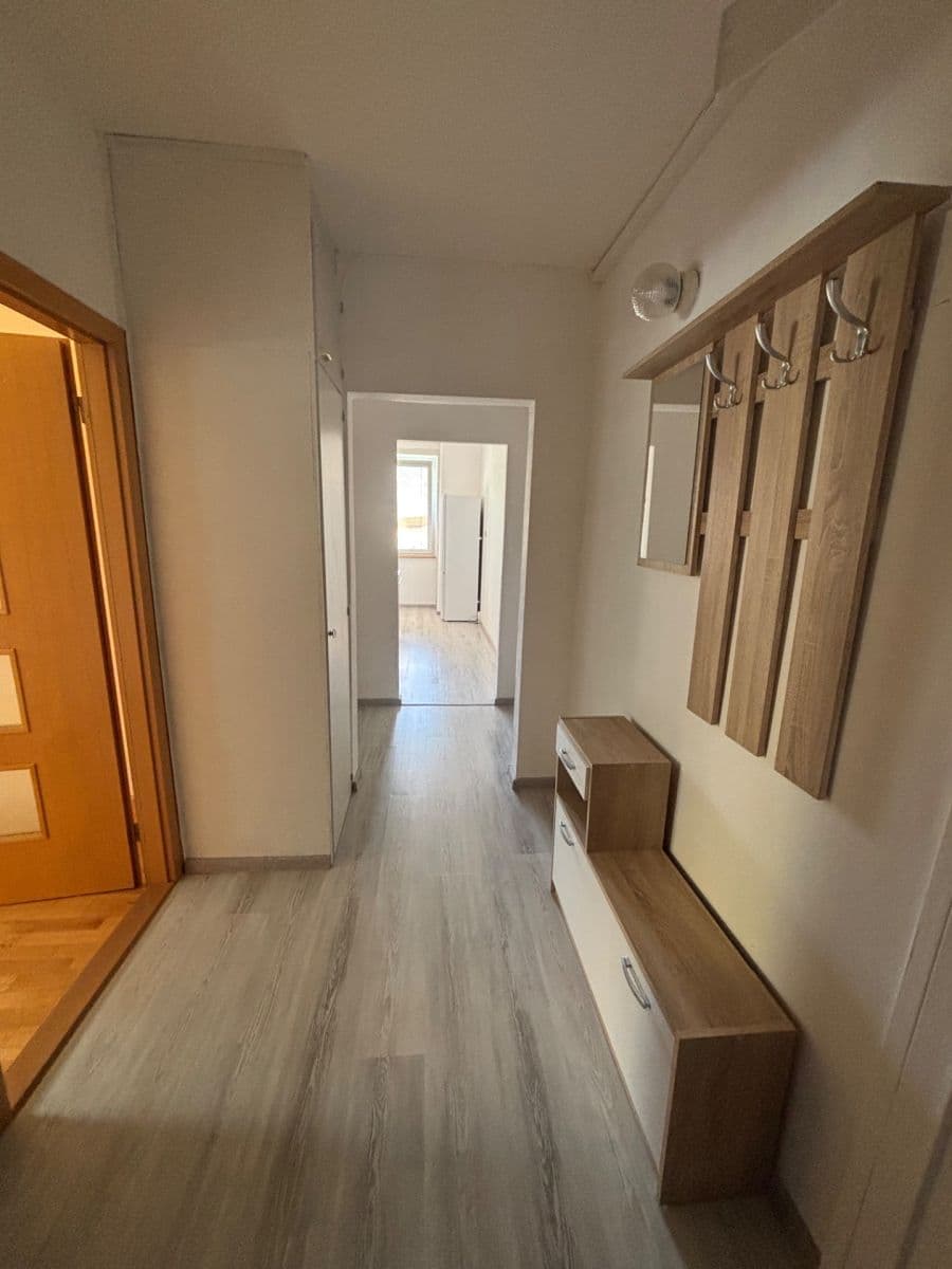 Prenájom bytu 2-izbový 64 m², Opálkova, Brno, Jihomoravský kraj Prenájom bytu 2-izbový 64 m², Opálkova, Brno, Jihomoravský kraj
