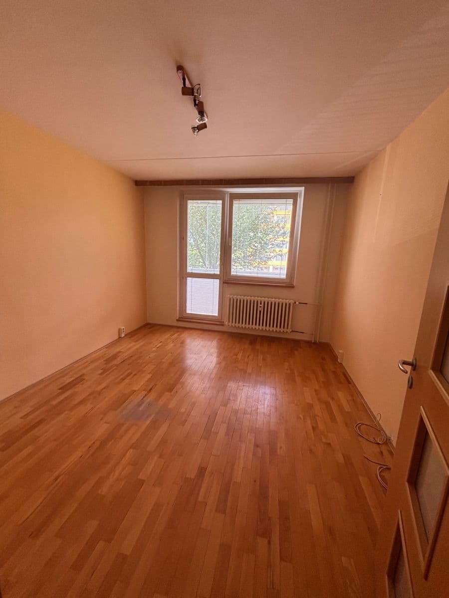 Prenájom bytu 2-izbový 64 m², Opálkova, Brno, Jihomoravský kraj Prenájom bytu 2-izbový 64 m², Opálkova, Brno, Jihomoravský kraj