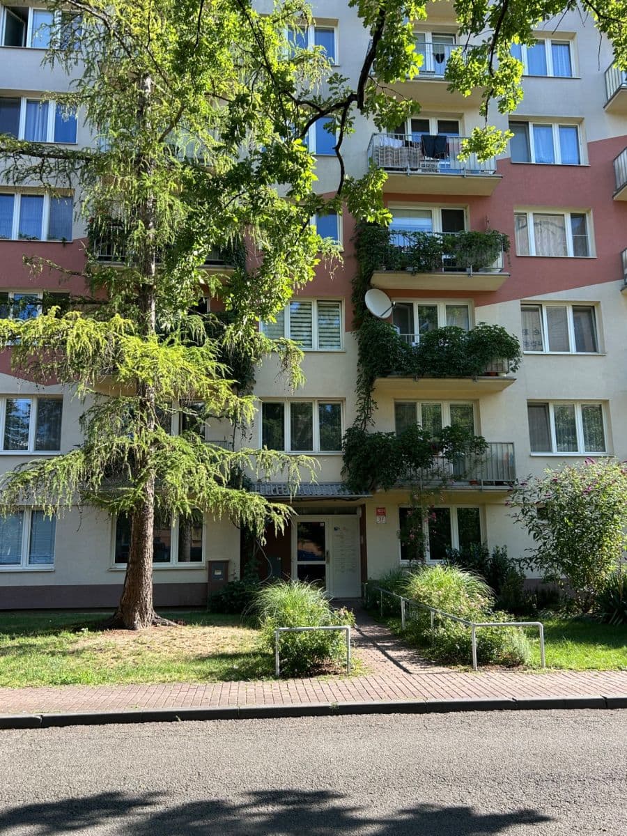 Predaj bytu Garsoniéra 20 m², Puklicova, České Budějovice, Jihočeský kraj Predaj bytu Garsoniéra 20 m², Puklicova, České Budějovice, Jihočeský kraj
