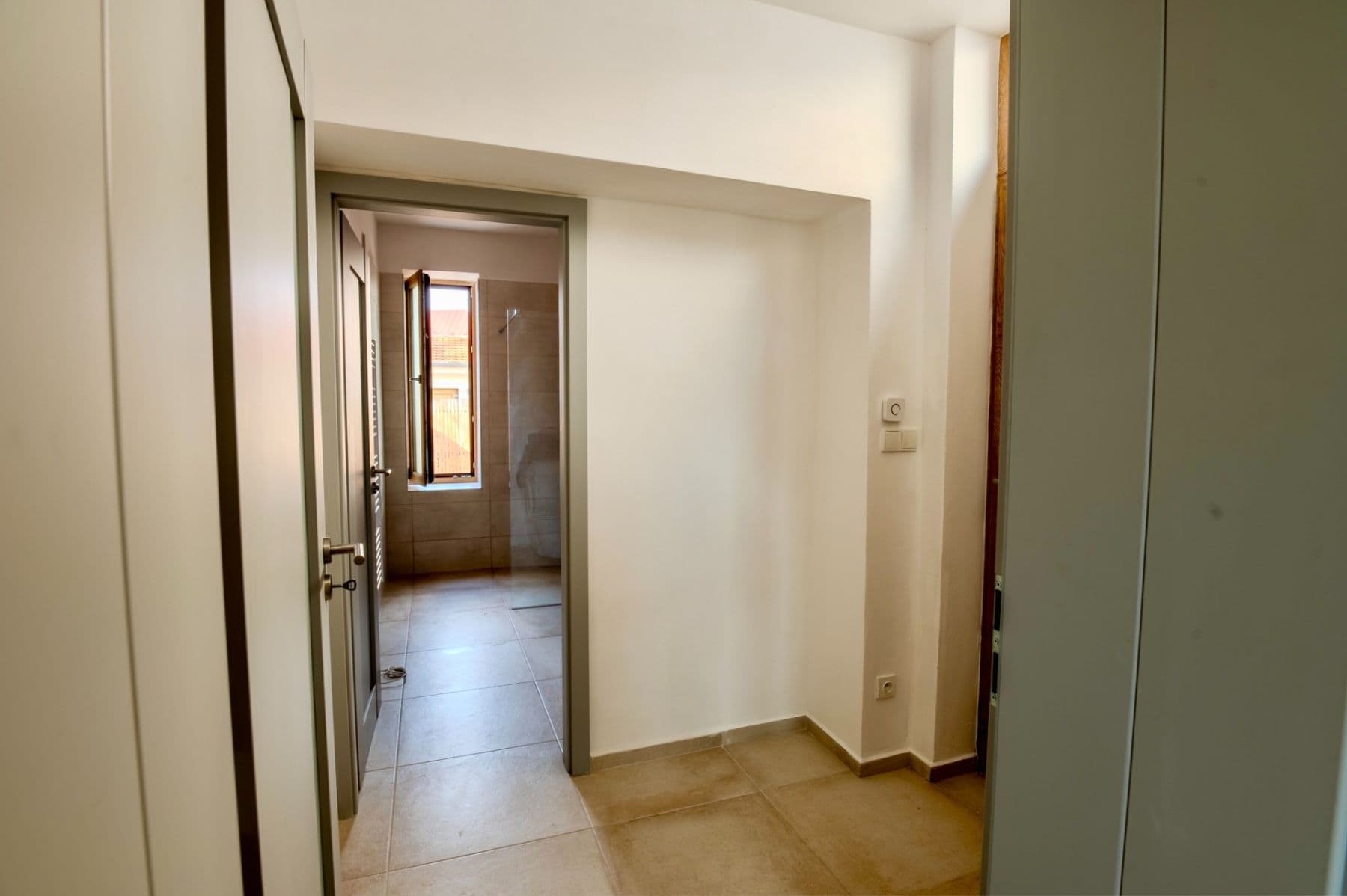 Prenájom bytu 1-izbový 29 m², Dašická, Pardubice, Pardubický kraj Prenájom bytu 1-izbový 29 m², Dašická, Pardubice, Pardubický kraj