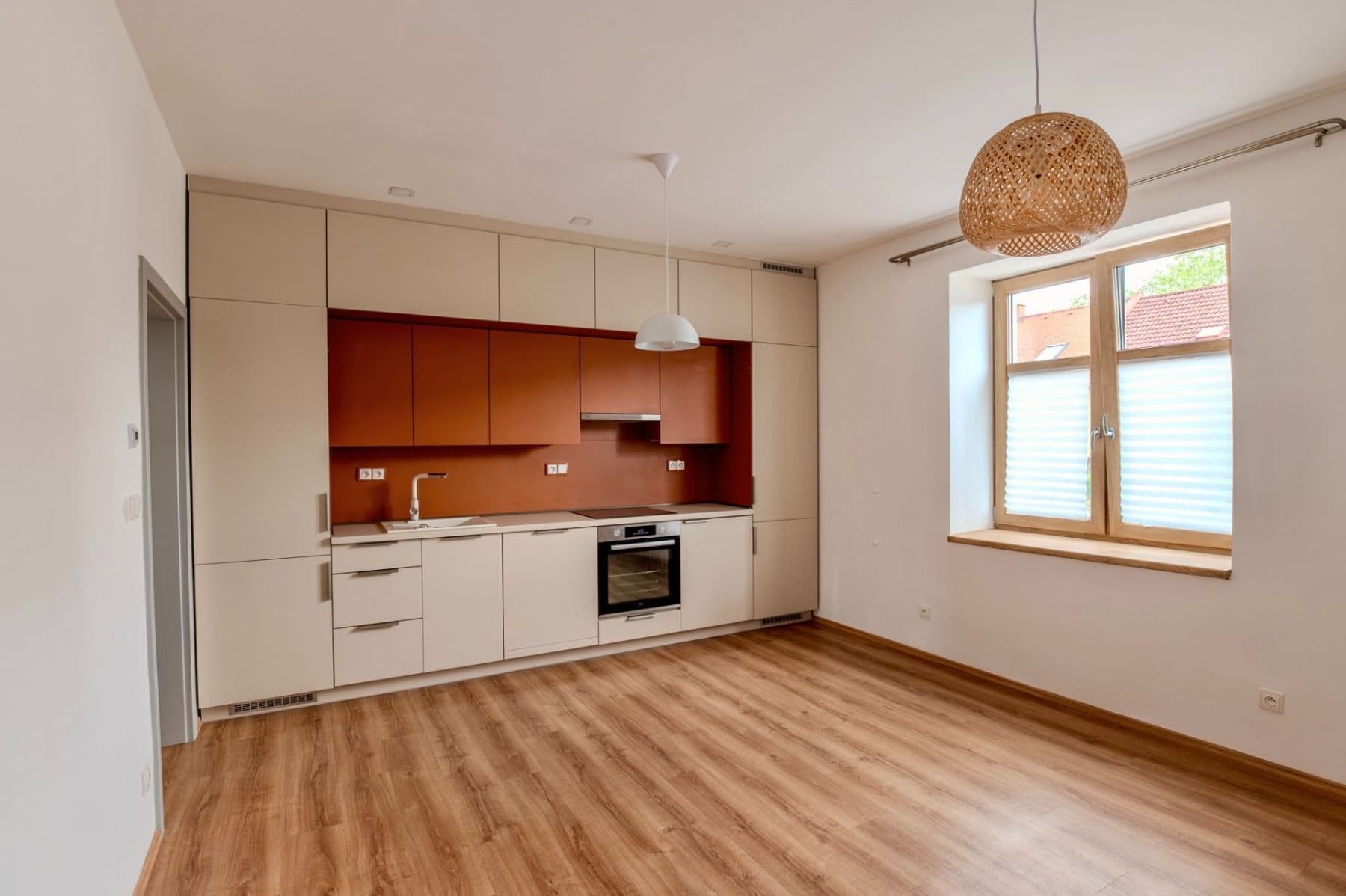 Prenájom bytu 1-izbový 29 m², Dašická, Pardubice, Pardubický kraj Prenájom bytu 1-izbový 29 m², Dašická, Pardubice, Pardubický kraj
