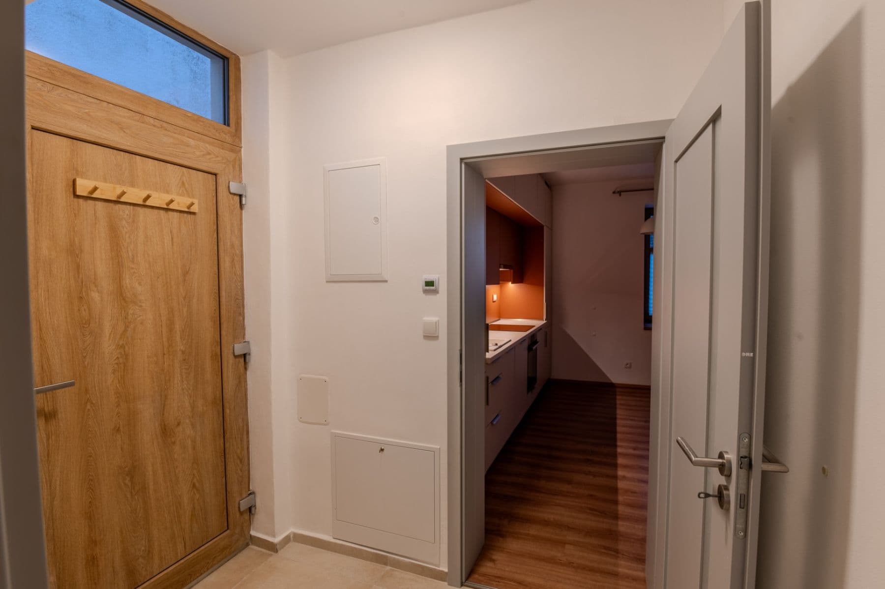 Prenájom bytu 1-izbový 29 m², Dašická, Pardubice, Pardubický kraj Prenájom bytu 1-izbový 29 m², Dašická, Pardubice, Pardubický kraj