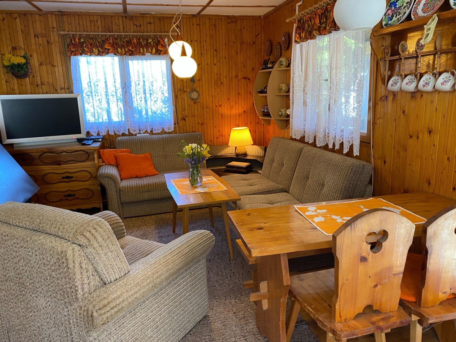 Predaj rekreačného objektu 45 m², pozemok 457 m², Úštěk, Ústecký kraj Predaj rekreačného objektu 45 m², pozemok 457 m², Úštěk, Ústecký kraj