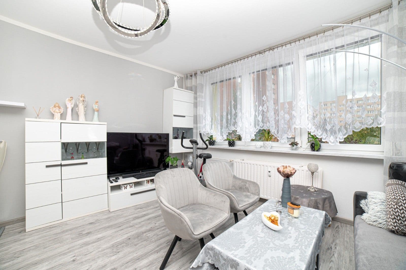 Predaj bytu 4-izbový 84 m², Okrężna, Český Těšín, Moravskoslezský kraj Predaj bytu 4-izbový 84 m², Okrężna, Český Těšín, Moravskoslezský kraj