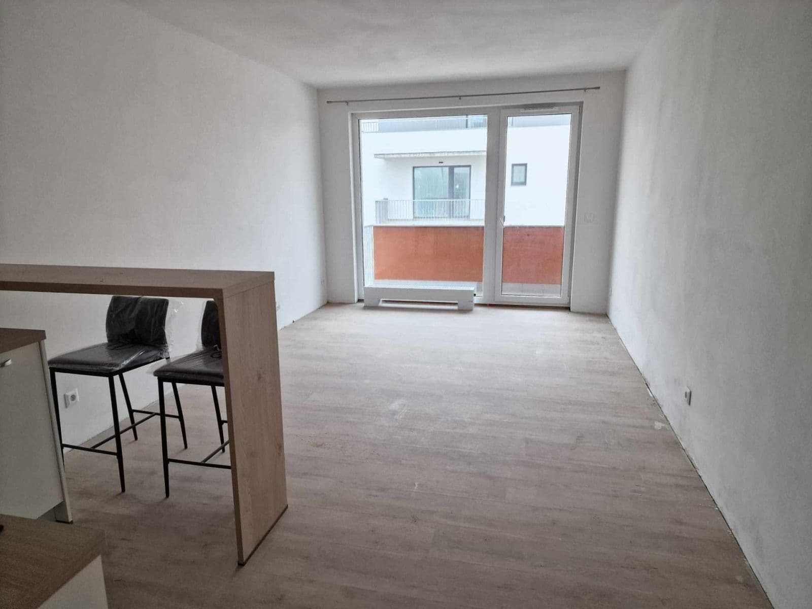 Prenájom bytu 1-izbový 35 m², Aloise Rašína, Olomouc, Olomoucký kraj Prenájom bytu 1-izbový 35 m², Aloise Rašína, Olomouc, Olomoucký kraj