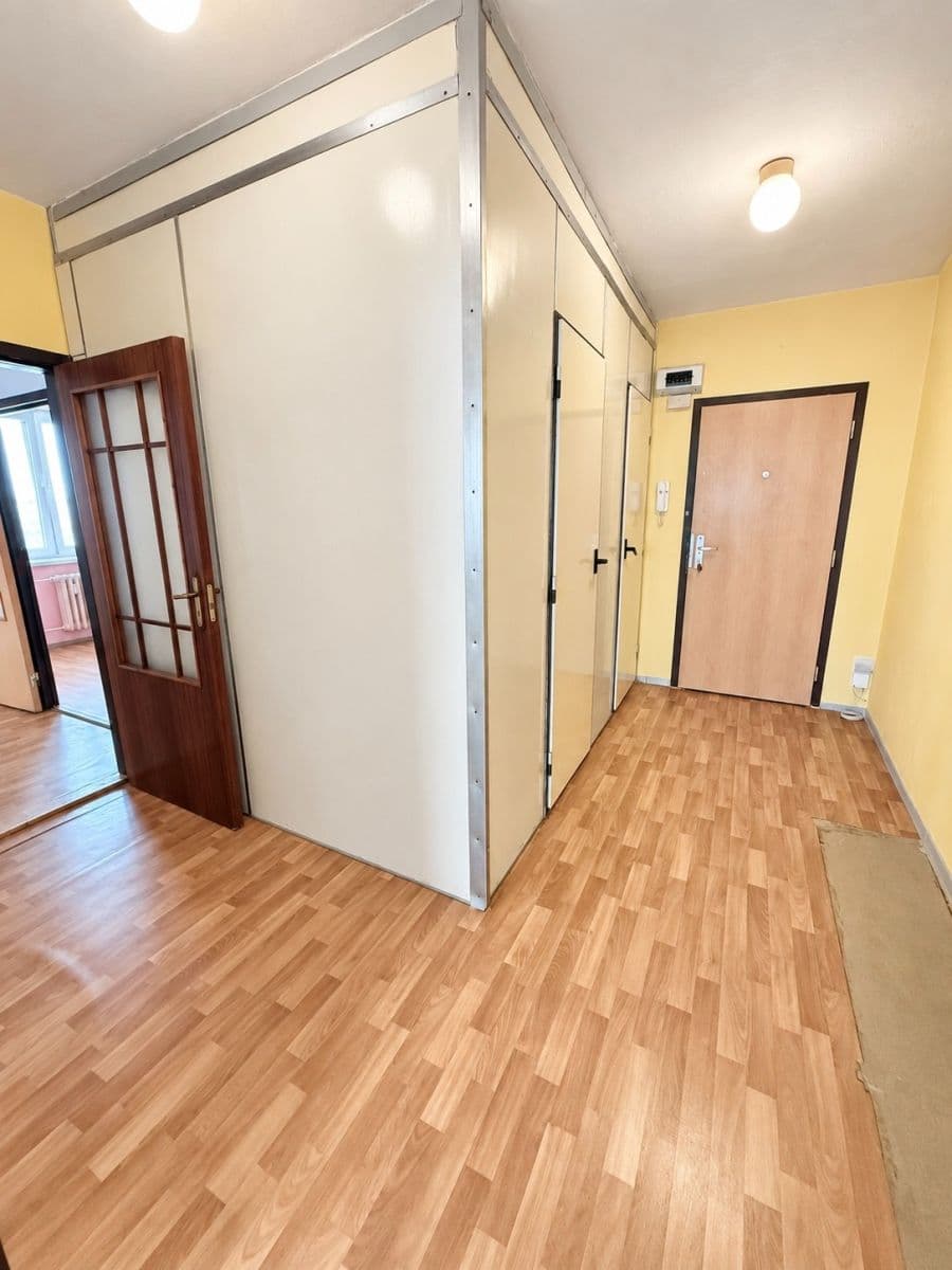 Predaj bytu 2-izbový 53 m², Revolučná štvrť, Galanta, Trnavský kraj Predaj bytu 2-izbový 53 m², Revolučná štvrť, Galanta, Trnavský kraj