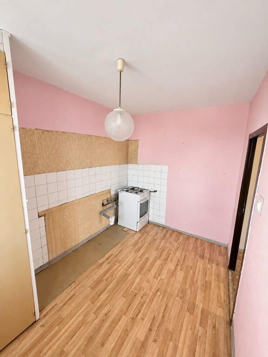 Predaj bytu 2-izbový 53 m², Revolučná štvrť, Galanta, Trnavský kraj Predaj bytu 2-izbový 53 m², Revolučná štvrť, Galanta, Trnavský kraj
