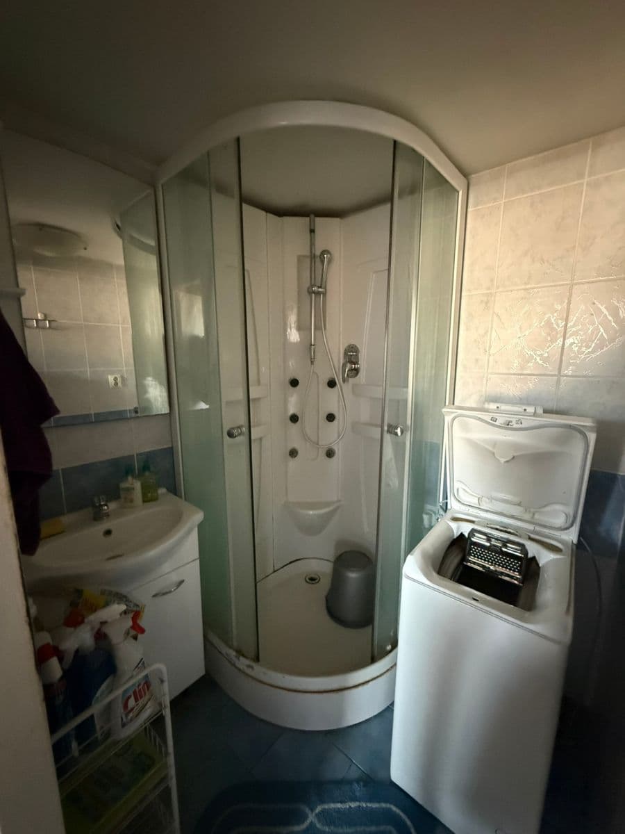 Predaj bytu 3-izbový 74 m², Za Jednotou, Neratovice, Středočeský kraj Predaj bytu 3-izbový 74 m², Za Jednotou, Neratovice, Středočeský kraj