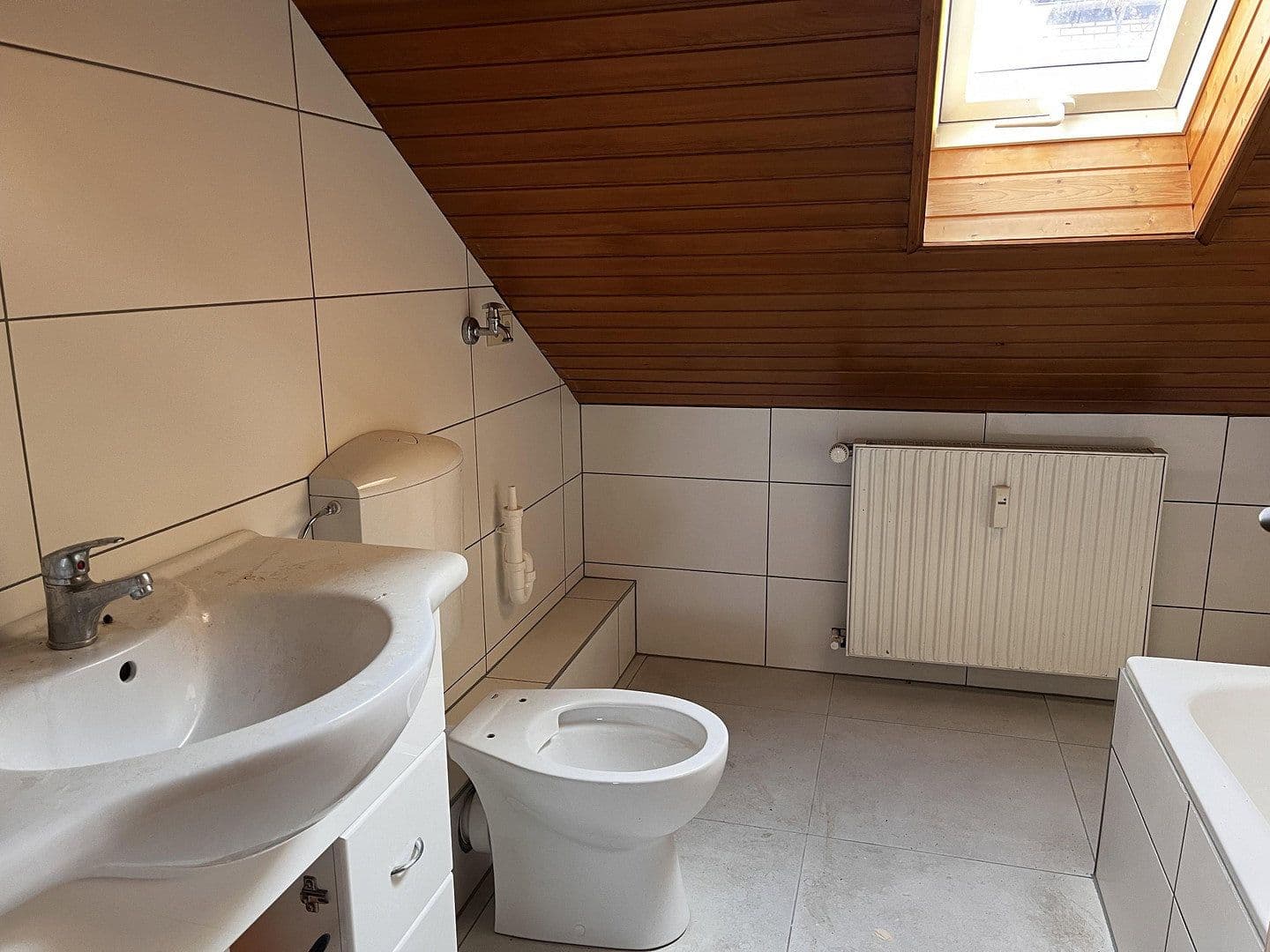 Prenájom bytu 3-izbový 77 m², Rossertblick 11, Eppstein, Hesensko Prenájom bytu 3-izbový 77 m², Rossertblick 11, Eppstein, Hesensko